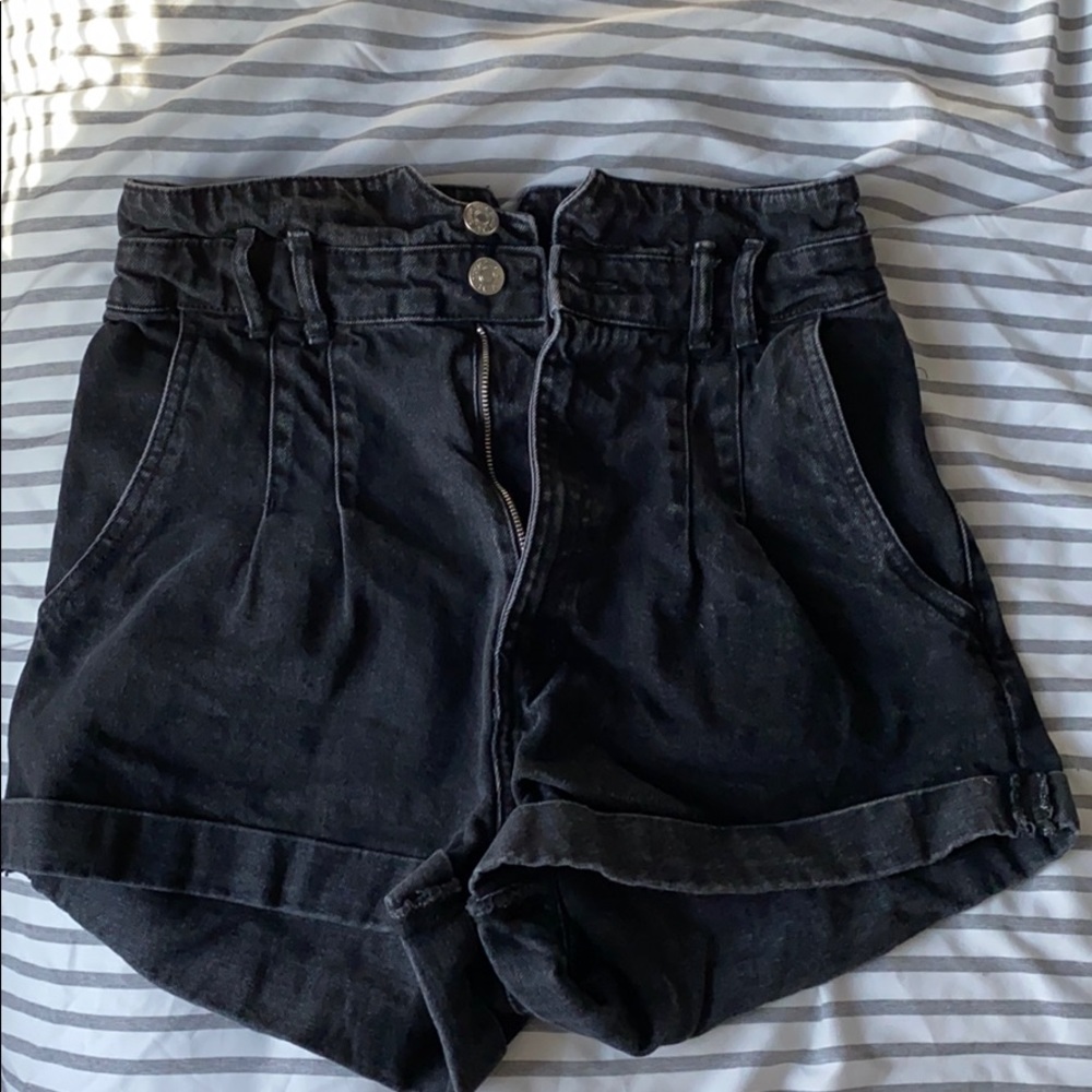 Paperbag high waisted jeans shorts